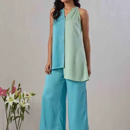 GRASS & SUNSHINE Colourblock V-Neck Top With Palazzos Co-Ords image 3