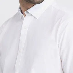 Park Avenue Men Slim Fit Solid Button-Down Collar Pure Cotton Casual Shirt image 5