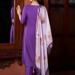 colors  of earth Colors of Earth Women Ethnic Motifs Embroidered Regular Kurta with Trousers & With Dupatta image 5
