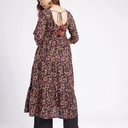 fusion by glitchez Indie Ethnic Motifs Printed Tiered Kurta image 4