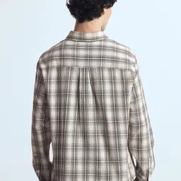 Flying Machine Men Relaxed Fit Tartan Checked Spread Collar Casual Shirt image 3