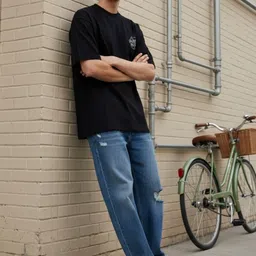 glitchez Men Typography Printed T-shirt image 4