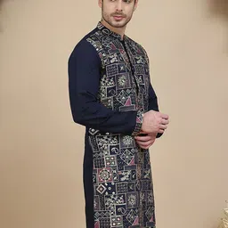 Jompers Geometric Embroidered Sequinned Mandarin Collar Straight Kurta image 5