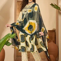 Sangria Women Bandhani Printed Cotton A-Line Kurta with Trousers & Dupatta image 2