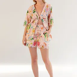 NOIB Women Floral Printed High-Rise Shorts-picture-29