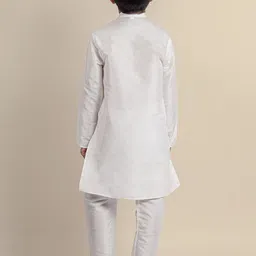 DEVOILER Boys Ethnic Motifs Printed Mandarin Collar Dupion Silk Straight Kurta image 3