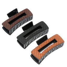 DressBerry Women Set Of 3 Claw Clip-picture-15