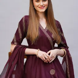 DIVASTRI Berlin Floral Printed V-Neck Angrakha Anarkali Kurta With Trousers & Dupatta image 4