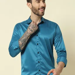 Pjyot by surhi Men Relaxed Fit Solid Spread Collar Satin Casual Shirt-image-37