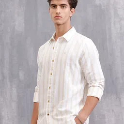 WROGN Slim Fit Spread Collar Vertical Stripes Striped Linen Opaque Shirt image 4