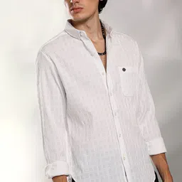 Campus Sutra Men Comfort Button-Down Collar Solid Cotton Casual Shirt-image-52