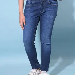 Crimsoune Club Girls Skinny Fit Clean Look Light Fade Stretchable Jeans-picture-12