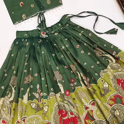 BAESD Girls Printed Foil Print Ready to Wear Lehenga & Blouse With Dupatta image 2