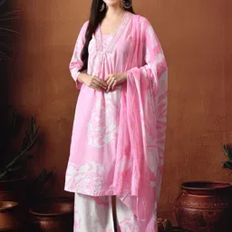 DERAIL Floral Printed Thread Work Pure Cotton Straight Kurta With Palazzos & Dupatta-image-52