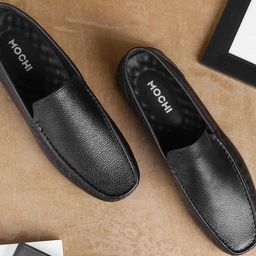 Mochi Men Textured Leather Loafers-picture-13
