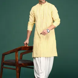 Sangria Men Embroidered Straight Kurtas-image-3