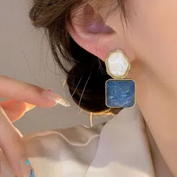 Celestria Square Shaped Korean Drop Earrings image 3