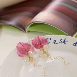 DressBerry Floral Drop Earrings image 3