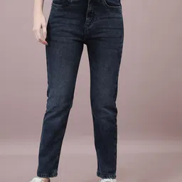The Roadster Lifestyle Co Women Comfort Straight Fit Stretchable Jeans-picture-46