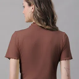 FBAR Pack Of 2 High Neck Fitted Crop Tops image 2