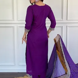 KIWA STUDIO Women Ethnic Motifs Thread Work Kurta & Trousers With Dupatta image 2