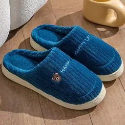 WOLVESDEN Men Self Design Room Slippers-picture-12