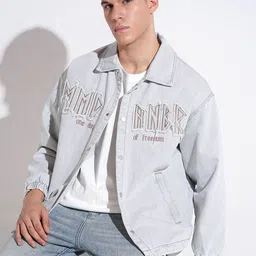 SHOWOFFFF Men Spread Collar Typography Printed Lightweight Denim Jacket image 2