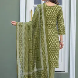 BAPS Women Ethnic Motifs Printed Regular Kurta with Trousers & With Dupatta image 3