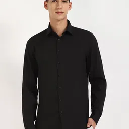 Calvin Klein Jeans Men Slim Fit Spread Collar Solid Casual Shirt-image-59