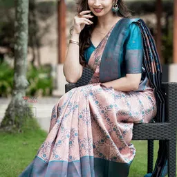 Shriyangan Floral Woven Design Zari Kanjeevaram Saree-picture-10
