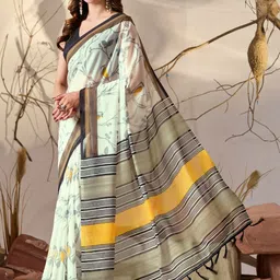 AWRIYA Floral Pure Georgette Saree image 3