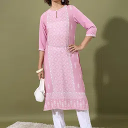 Vishudh Pink Floral Printed Keyhole Neck Straight Kurta-picture-38