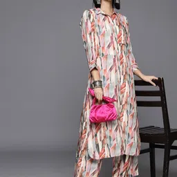 Varanga Printed Shirt Collar Tunic With Flared Trouser-picture-18