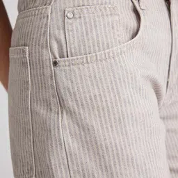 Trendyol Women Low Distress Heavy Fade Jeans image 3