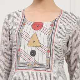 Biba Printed Linen Unstitched Dress Material image 5