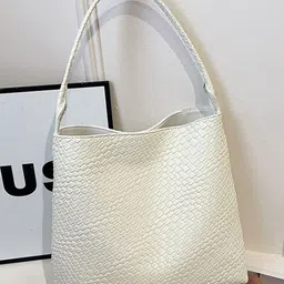 Outzidr Women Solid Structured Shoulder Bag-picture-24