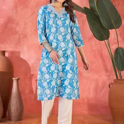 Sangria Floral Printed V-Neck Pure Cotton Straight Kurtas-picture-30