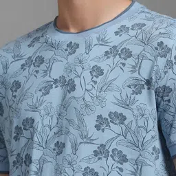 Louis Philippe Jeans Men Printed Raw Edge Slim Fit T-shirt image 2