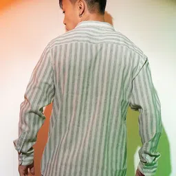 Campus Sutra Men Comfort Tartan Checks Opaque Striped Casual Shirt image 4