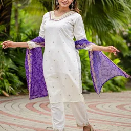 HERE&NOW Women Ethnic Motifs Embroidered Regular Thread Work Pure Silk Kurta with Trousers & With Dupatta image 2