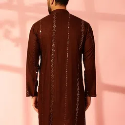 Anouk Men Embroidered Sequinned Kurta image 5