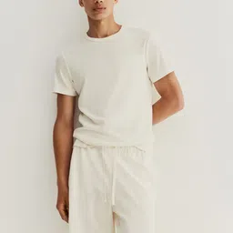 H&M Relaxed Fit Knee-Length Piqu Shorts-picture-31
