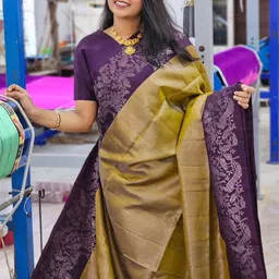 CANIZZARO Woven Design Zari Silk Blend Handloom Banarasi Saree image 2