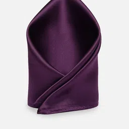 Van Heusen Men Accessory Gift Set Of Tie Pocket Square And Cufflink image 4