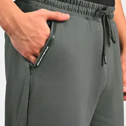 Skechers Men Active Woven Pants image 2