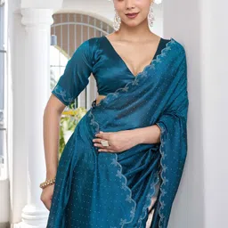 GHAN SALS Women Embellished Sequinned Baluchari Saree image 3