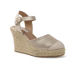 THE WHITE POLE Wedge Heel Sandals with Buckles image 3