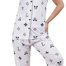 GuSo Shopee Women White Cotton Blend Night suits-image-4