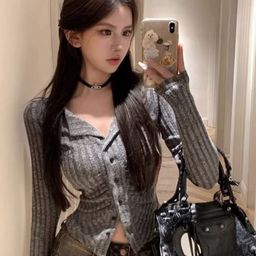 HERE&NOW V-Neck Long Sleeves Striped Top-picture-29