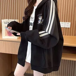 JC Mode Women Colourblocked Knitted Jacket image 2